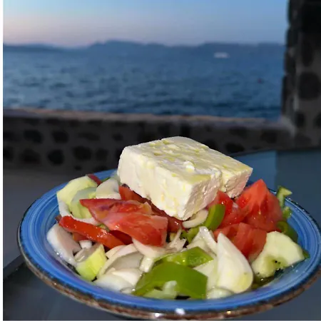 Cave Of Seafront Sunset View Santorini *