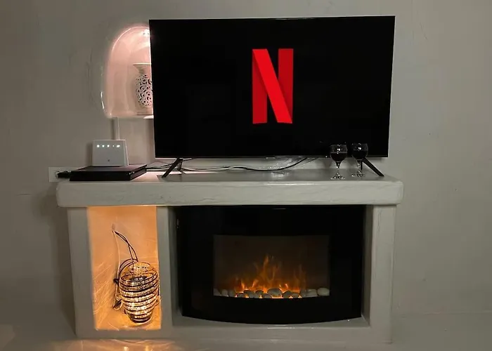 Cave Of Seafront Sunset View Santorini * Akrotírion