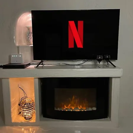 Cave Of Seafront Sunset View Santorini * Akrotírion